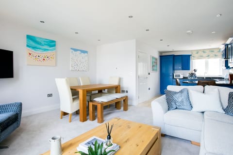 Cottage | Living area | DVD player