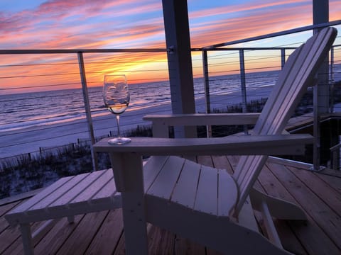 House, Multiple Beds (Shore Looks Good) | Balcony