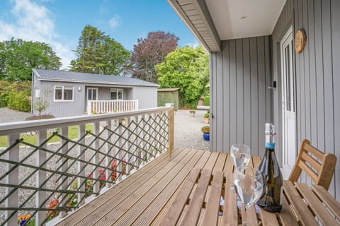 Cottage | Balcony
