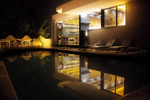 Seasonal outdoor pool