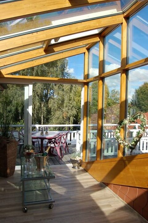 Family Suite | Desk, free WiFi, bed sheets