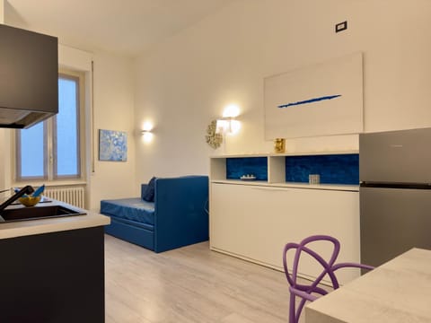 Smart Apartment | Living area | Flat-screen TV