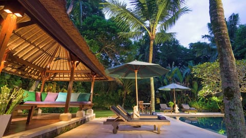 Villa | 4 bedrooms, in-room safe, desk, iron/ironing board