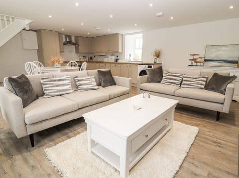 Cottage | Living room