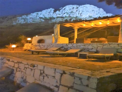 Apartment, 1 Bedroom, Balcony, Garden View | BBQ/picnic area