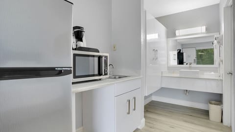 Fridge, microwave, coffee/tea maker