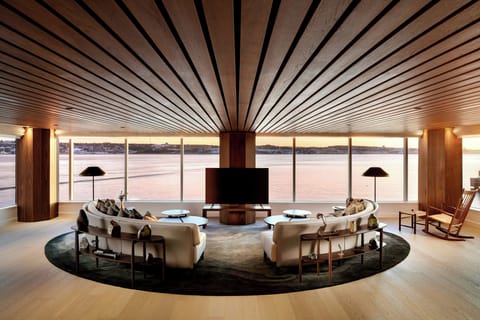 Presidential Suite, 1 King Bed (view) | Minibar, in-room safe, desk, laptop workspace