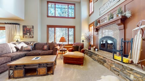 Townhome, 4 Bedrooms | Interior