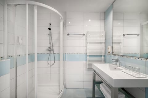 Free toiletries, hair dryer, towels