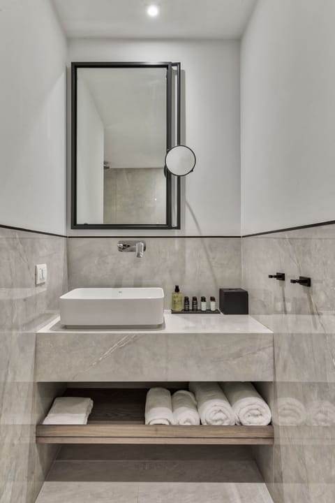 Free toiletries, hair dryer, bathrobes, slippers