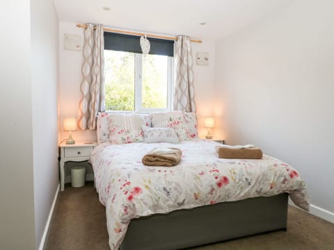 Cottage | 3 bedrooms, individually decorated, individually furnished, free WiFi