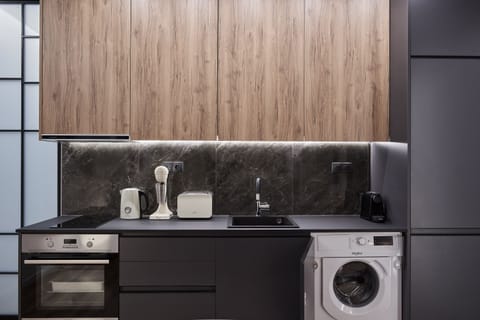 Luxury Apartment | Private kitchen | Full-size fridge, oven, stovetop, espresso maker