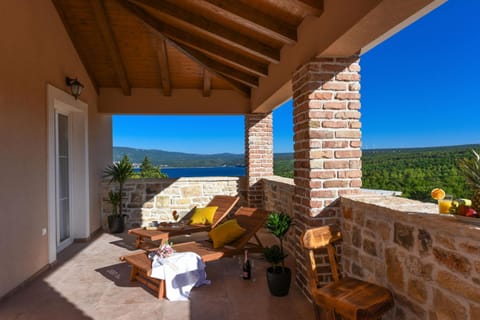 House, Smoking | 3 bedrooms