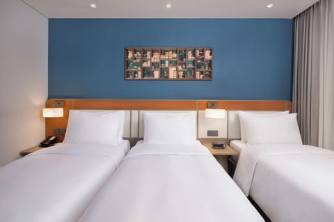 Room, 3 Twin Beds | In-room safe, soundproofing, iron/ironing board (on request)