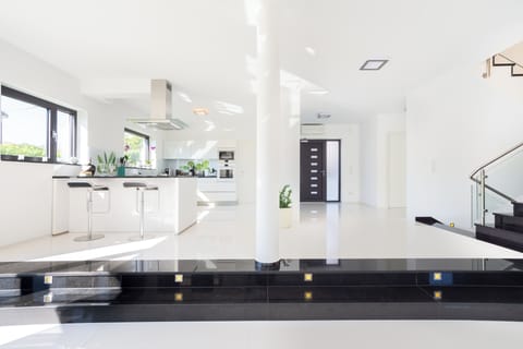 Villa, 5 Bedrooms, Private Pool, Garden View | Interior