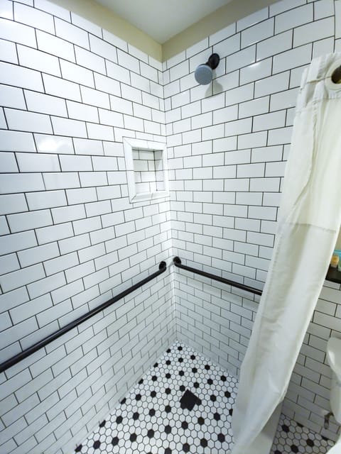 Premium bedding, free WiFi, bed sheets