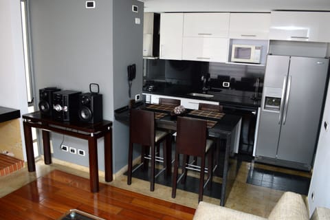 Basic Double Room | Private kitchen | Fridge, microwave, oven, stovetop