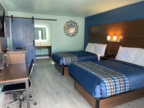 Iron/ironing board, free WiFi, bed sheets