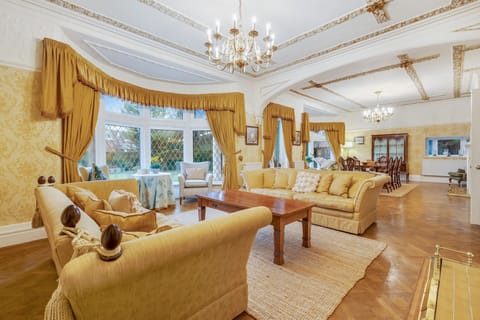 Superior House, Private Bathroom | Lounge