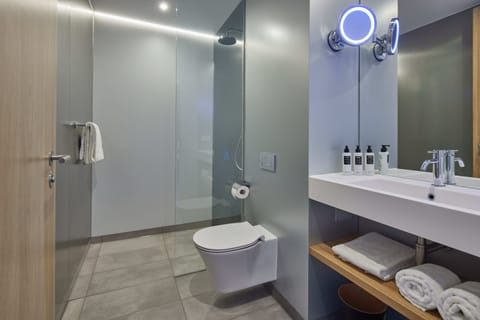 Shower, rainfall showerhead, eco-friendly toiletries, hair dryer