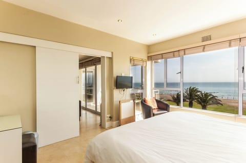 Apartment, 2 Bedrooms, Smoking, Balcony | 2 bedrooms