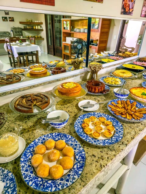 Free daily self-serve breakfast