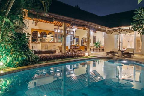 Basic Villa, 2 Queen Beds | Pool | Outdoor pool