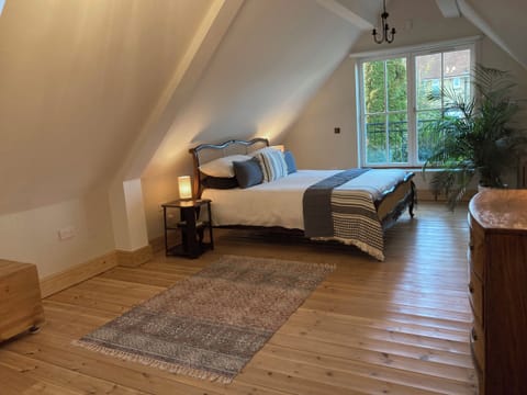 Cottage | 2 bedrooms, individually decorated, individually furnished, free WiFi