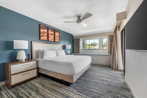 In-room safe, iron/ironing board, free WiFi, bed sheets