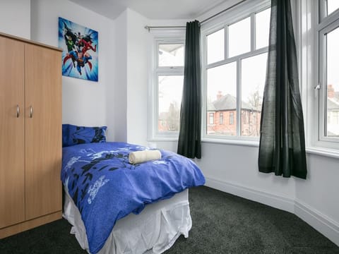 Family Room, Multiple Beds | Free WiFi