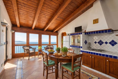 Standard House, 2 Bedrooms, 2 Bathrooms, Mountainside (Casa Lella) | Dining