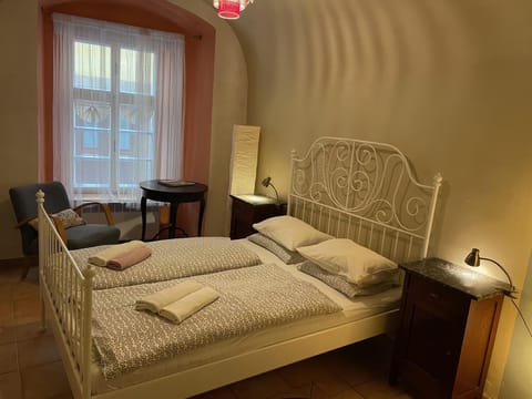 Apartment | 1 bedroom, iron/ironing board, free WiFi, bed sheets