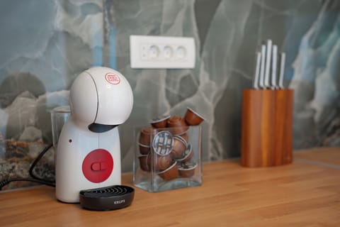 Apartment | Private kitchen | Fridge, oven, stovetop, dishwasher