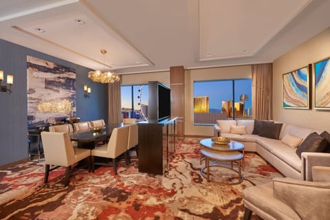 Suite, 1 Bedroom (View) | Premium bedding, down comforters, pillowtop beds, minibar