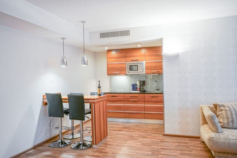 Superior Studio | In-room dining