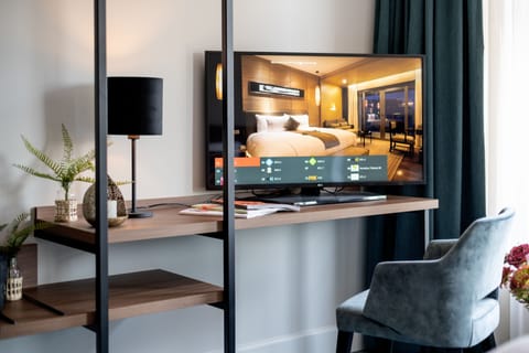 In-room safe, desk, laptop workspace, blackout drapes