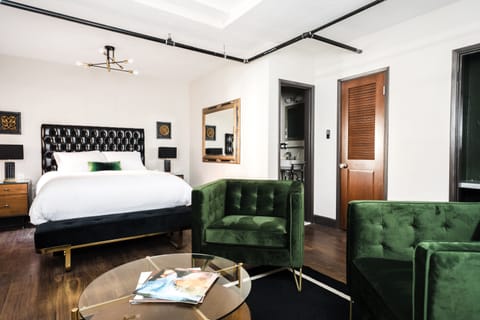 Design Room | Individually decorated, individually furnished, desk, laptop workspace