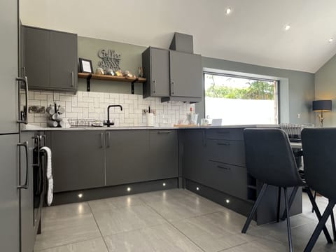 Cottage, Accessible, Private Bathroom | Private kitchen | Highchair