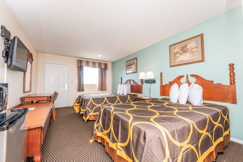 Standard Double Room | Desk, laptop workspace, free WiFi, bed sheets