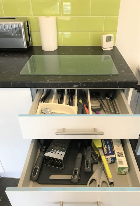 Comfort Apartment, Private Bathroom | Shared kitchen | Highchair