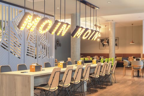 Daily buffet breakfast (EUR 19.00 per person)