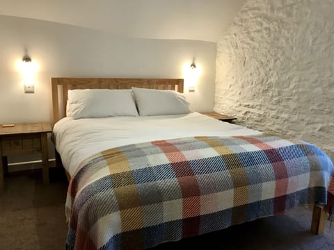 Superior Double Room, Ensuite, Courtyard View (Darjeeling) | 1 bedroom, WiFi