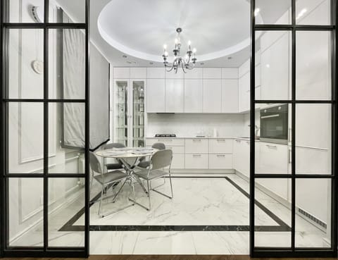 City Apartment | Private kitchen | Full-size fridge, stovetop, electric kettle, toaster