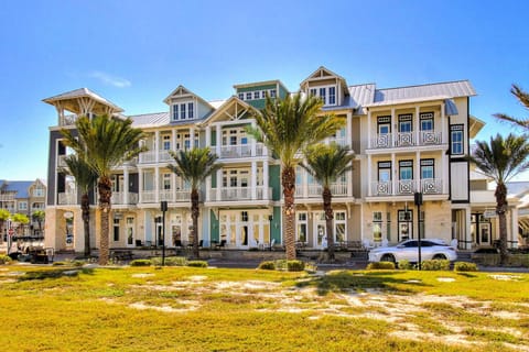 Villa (4 Bedrooms) | Front of property