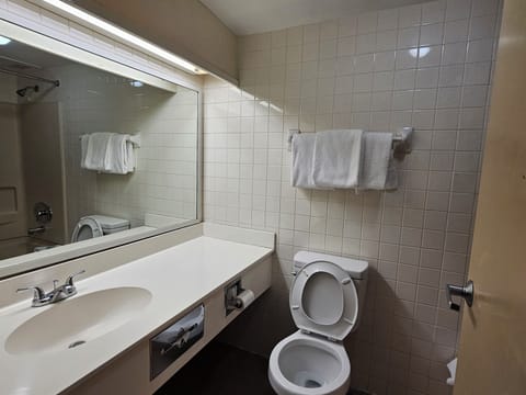 Desk, blackout drapes, iron/ironing board, free WiFi