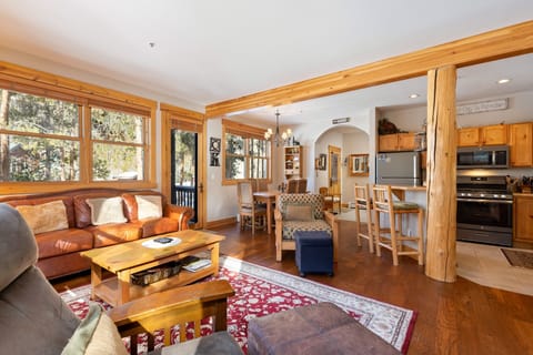 Townhome, 2 Bedrooms | Living area | Flat-screen TV