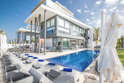 Villa, 4 Bedrooms, Private Pool, Garden View | Garden
