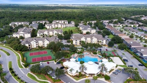 Condo, 2 Bedrooms | Exterior
