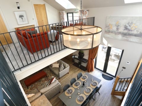 Cottage | Interior