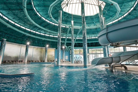 2 indoor pools, seasonal outdoor pool, pool umbrellas, sun loungers